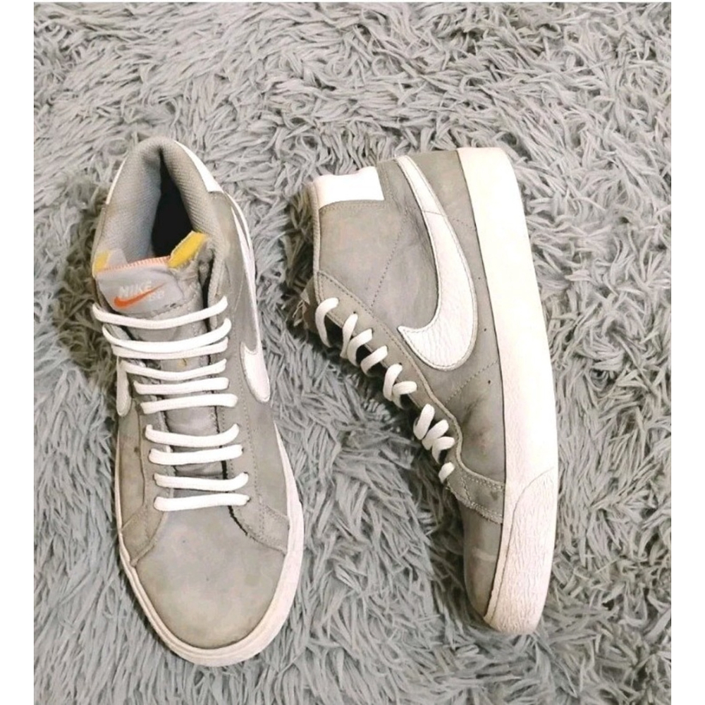 Nike SB Zoom Blazer Mid ISO Wolf Grey Men's Size 6 Women’s Size 7.5 DV5467-001